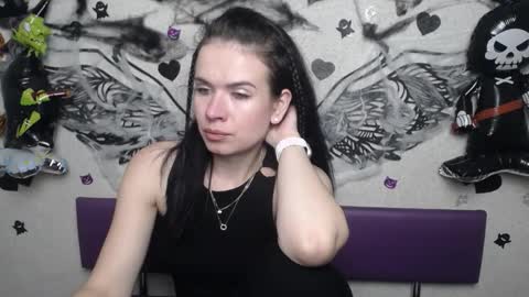 Snapshot of jasminekouch chatting on 11-02-25, 06:21 JasmineKouch online show from 11-02-25, 06:21