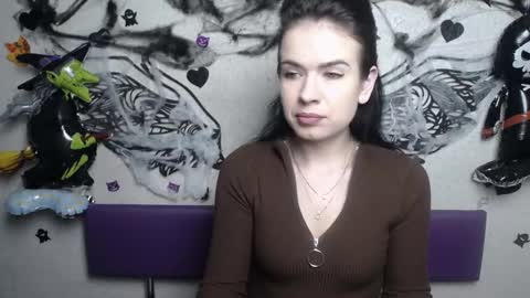 Snapshot of jasminekouch chatting on 11-08-25, 06:35 JasmineKouch online show from 11-08-25, 06:35