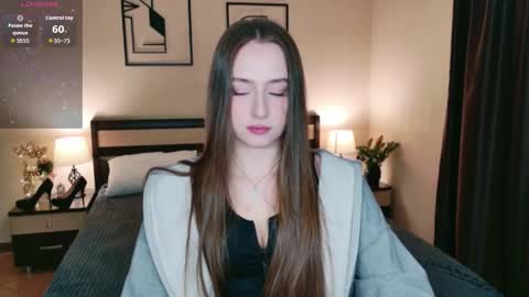 Jasmine online show from 12-22-25, 04:31