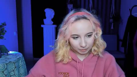 Snapshot of jasminemilko chatting on 02-27-25, 08:50 Jasmine online show from 02-27-25, 08:50