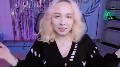 Snapshot of jasminemilko chatting on 02-28-25, 08:20 Jasmine online show from 02-28-25, 08:20