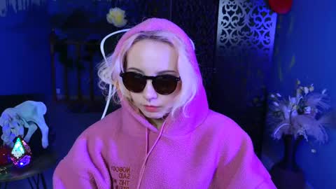 Snapshot of jasminemilko chatting on 03-11-25, 11:23 Jasmine online show from 03-11-25, 11:23