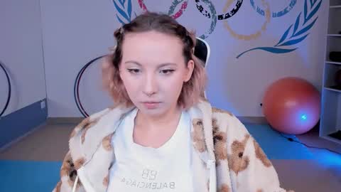 Snapshot of jasminemilko chatting on 09-22-25, 05:09 Jasmine online show from 09-22-25, 05:09