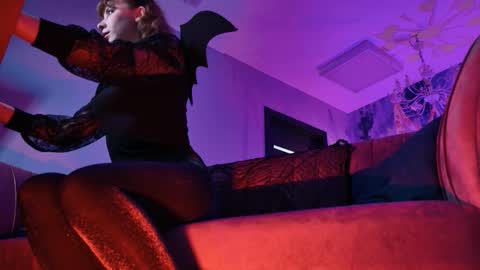 Snapshot of jasminemilko chatting on 10-31-25, 05:19 Jasmine online show from 10-31-25, 05:19