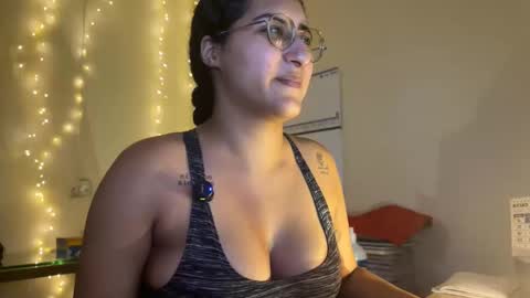 Jasmine online show from 04-24-26, 06:32