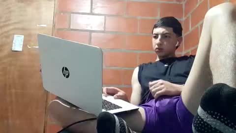 Snapshot of jason_bless1 chatting on 09-21-25, 03:30 JASON BLESS1 online show from 09-21-25, 03:30