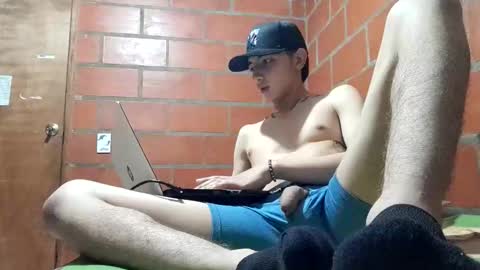 Snapshot of jason_bless1 chatting on 11-28-25, 12:24 JASON BLESS1 online show from 11-28-25, 12:24