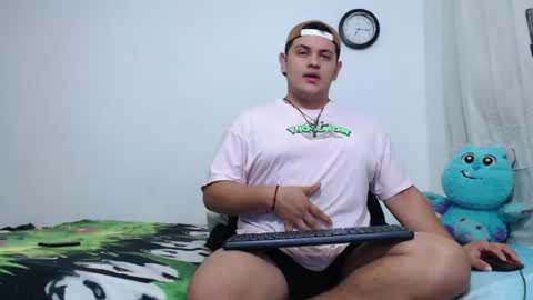 jason_boy_ online show from 07-21-26, 04:48