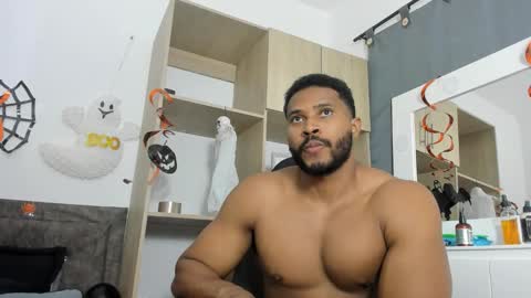 Jason online show from 10-31-25, 07:04