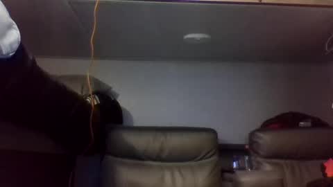 Snapshot of jasondk1990 chatting on 09-13-25, 02:39 jasondk1990 online show from 09-13-25, 02:39