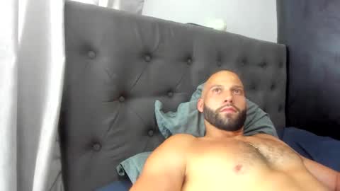    online show from 10-24-25, 06:48