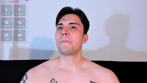 Snapshot of jasonxd98 chatting on 10-10-25, 01:04 Jason online show from 10-10-25, 01:04