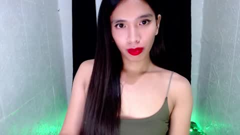 Snapshot of jassiemiles chatting on 03-12-25, 05:38 Jassie online show from 03-12-25, 05:38