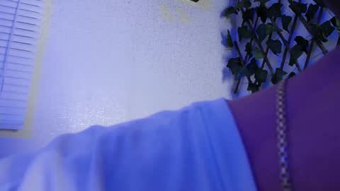 JKing  online show from 12-17-24, 04:01