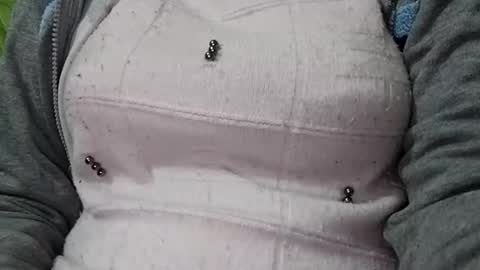 Snapshot of jasspreettt chatting on 02-06-25, 03:06 jasspreettt online show from 02-06-25, 03:06