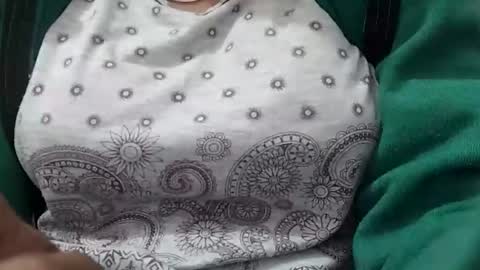 Snapshot of jasspreettt chatting on 11-26-25, 04:02 jasspreettt online show from 11-26-25, 04:02