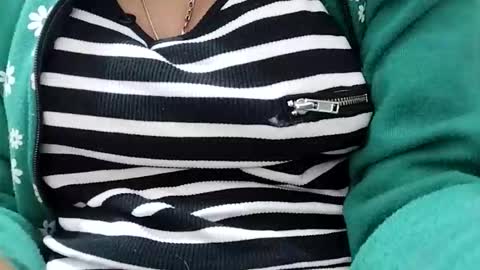 Snapshot of jasspreettt chatting on 12-04-25, 01:48 jasspreettt online show from 12-04-25, 01:48