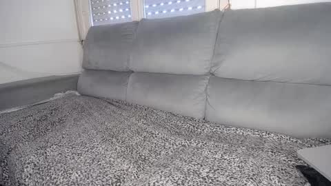 Snapshot of javierandaniel chatting on 01-11-25, 09:36 Javier online show from 01-11-25, 09:36