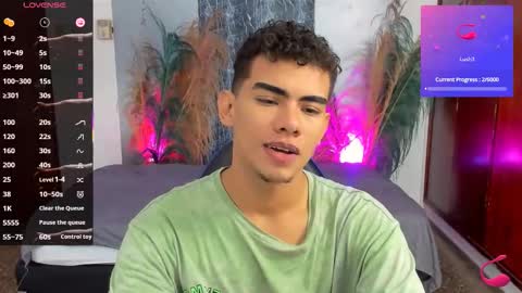 Snapshot of javierascencio chatting on 12-04-25, 05:50 javi15 online show from 12-04-25, 05:50