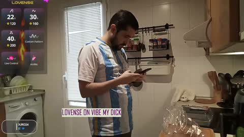 javierduro24 online show from 12-08-24, 12:41