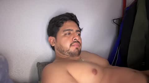 Snapshot of javiermichi chatting on 09-16-25, 05:19 javiermichi online show from 09-16-25, 05:19