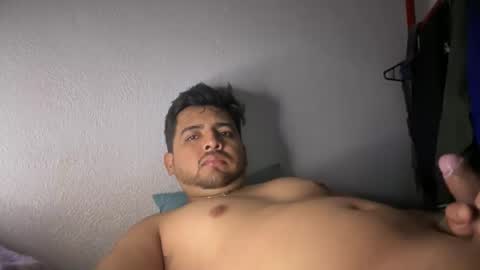 Snapshot of javiermichi chatting on 12-15-25, 10:41 javiermichi online show from 12-15-25, 10:41