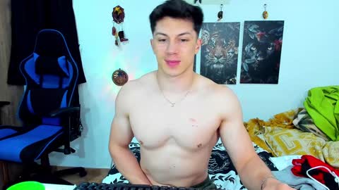 Javier online show from 01-28-25, 11:28