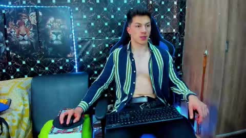 Javier online show from 09-30-25, 09:09