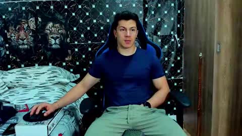 Javier online show from 03-02-26, 02:03