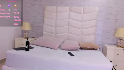 jax black online show from 11-22-25, 07:02