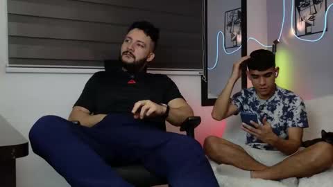 Snapshot of jaxon_blaze chatting on 12-01-25, 11:32 Jaxon online show from 12-01-25, 11:32