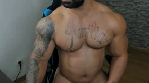 JaxonHunk online show from 11-01-25, 01:07
