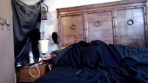 jax online show from 10-10-25, 06:18