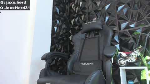 Michael online show from 02-17-25, 04:59