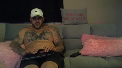 jay_banks0420 online show from 02-24-25, 03:55