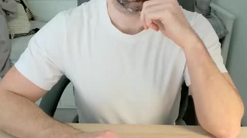 Jay D online show from 02-06-26, 02:42