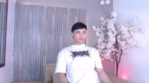 JAY online show from 06-10-26, 03:50