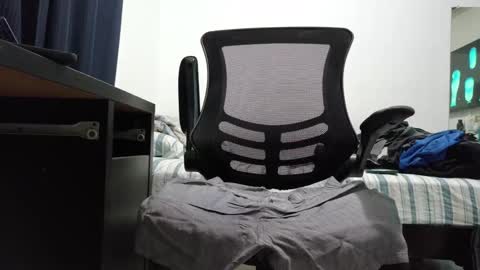 Snapshot of jay_zo chatting on 11-21-25, 12:59 Jay online show from 11-21-25, 12:59