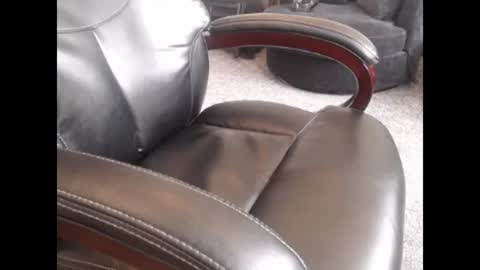 Snapshot of jayboo777 chatting on 02-03-25, 08:03 sissy gurl online show from 02-03-25, 08:03