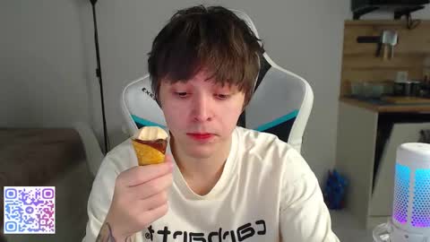 Jayce online show from 11-25-25, 10:26