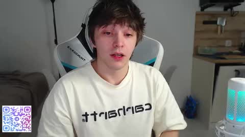 Jayce online show from 12-04-25, 04:38