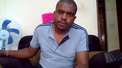 Snapshot of jaydencute96 chatting on 09-15-25, 06:02 jay online show from 09-15-25, 06:02