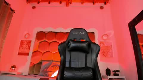 JAYDEN online show from 05-21-26, 04:36