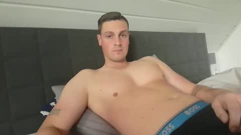 jayfex97 online show from 10-19-25, 02:40