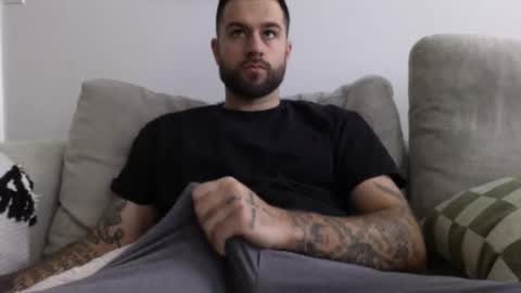 jayg333 online show from 12-05-25, 02:03