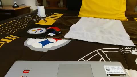 Snapshot of jayscott57 chatting on 02-10-25, 07:38 Jay online show from 02-10-25, 07:38