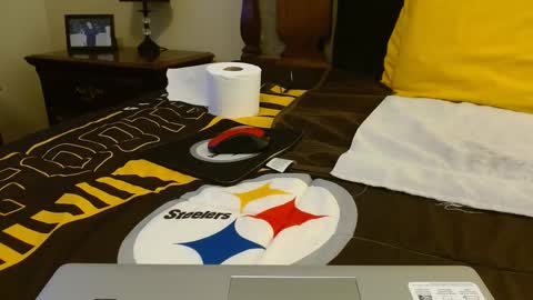 Snapshot of jayscott57 chatting on 09-28-25, 06:46 Jay online show from 09-28-25, 06:46