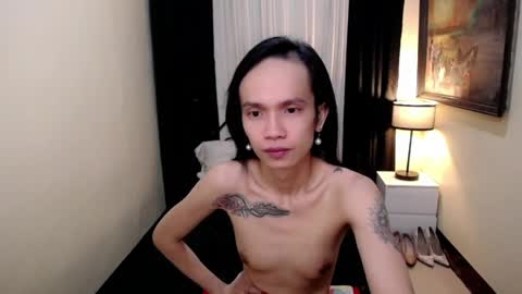 Anne Fox online show from 04-27-26, 01:36