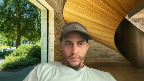 Jay online show from 11-27-25, 01:02