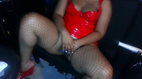 Snapshot of jaysowett chatting on 12-27-24, 04:04 jaysowett online show from 12-27-24, 04:04